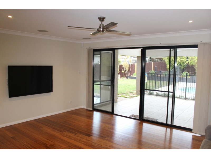 16 Kyecody Close, Moggill QLD 4070