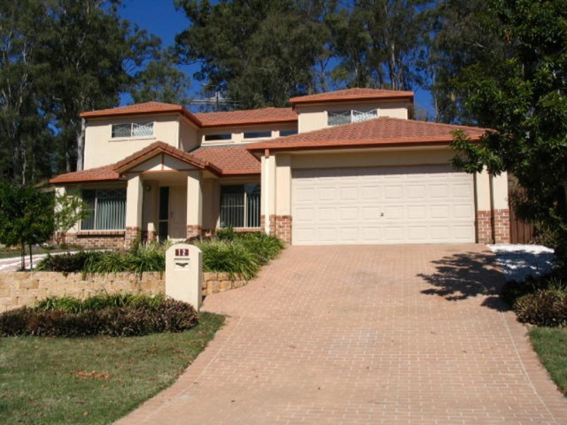 12 Fern Place, Kenmore QLD 4069
