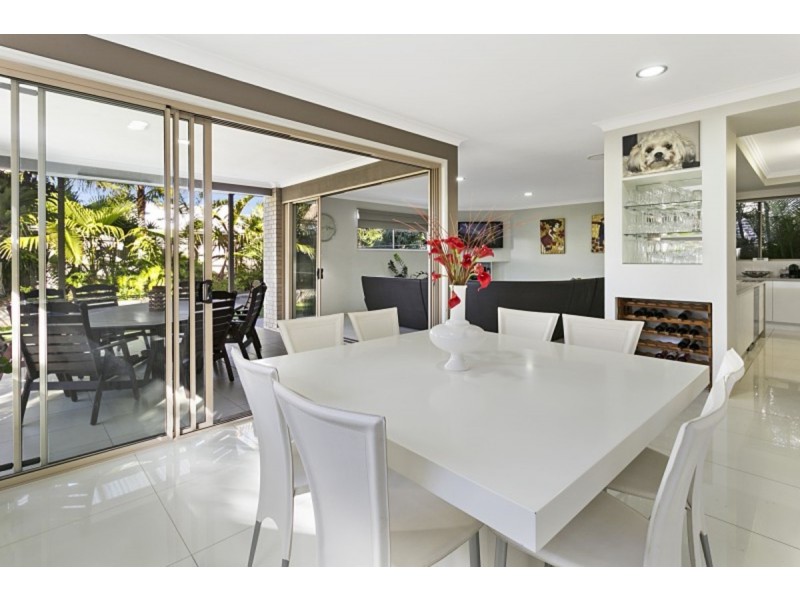 33 Hendos Place, Moggill QLD 4070