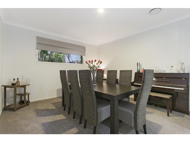 33 Hendos Place, Moggill QLD 4070