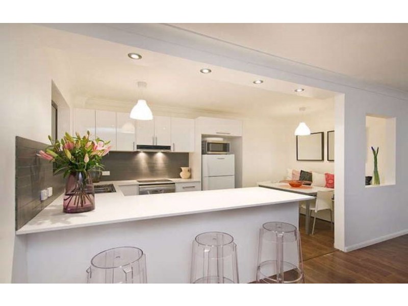 2/9 Waverley Road, Taringa QLD 4068