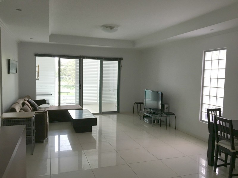 203/28 Dengate Lane, St Lucia QLD 4067