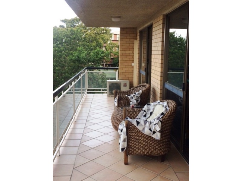 7/60 Bellevue Terrace, St Lucia QLD 4067