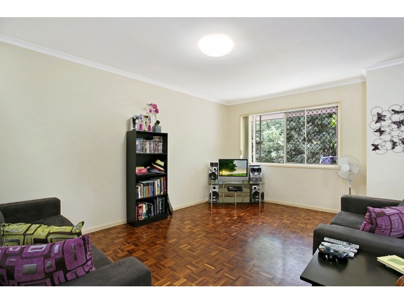 2/36 Soudan Street, Toowong QLD 4066