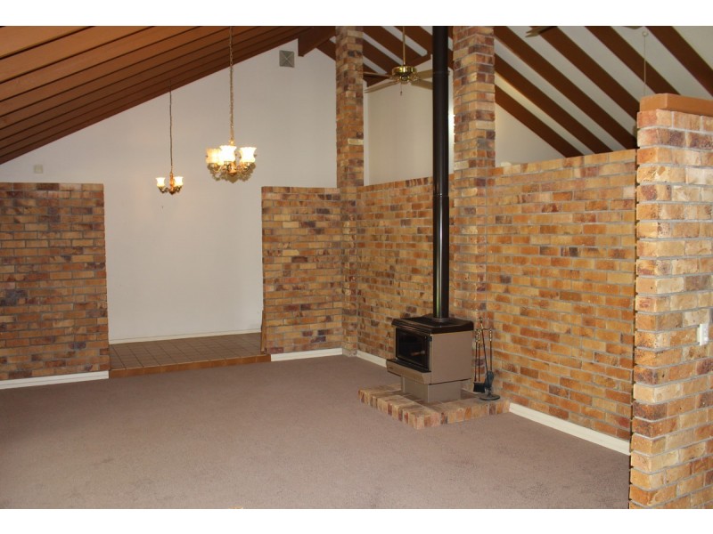 24 Mayfair Place, Moggill QLD 4070