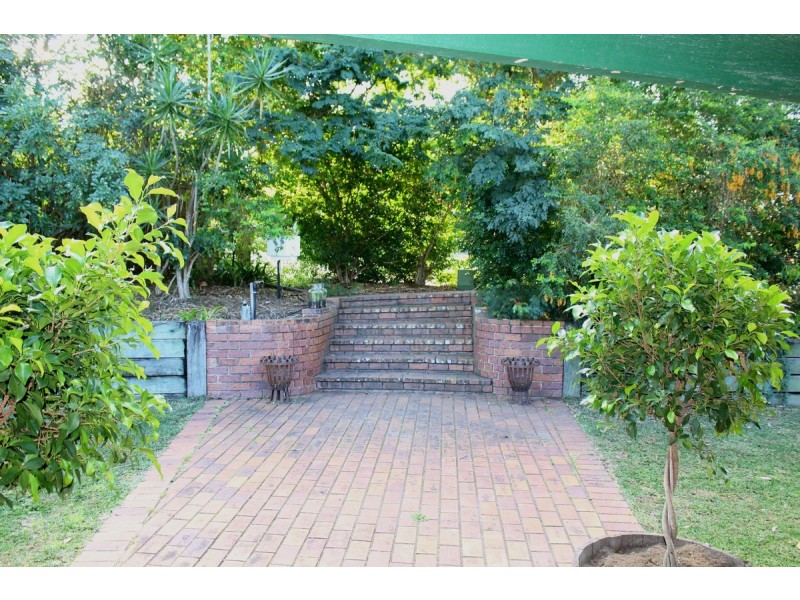 24 Mayfair Place, Moggill QLD 4070