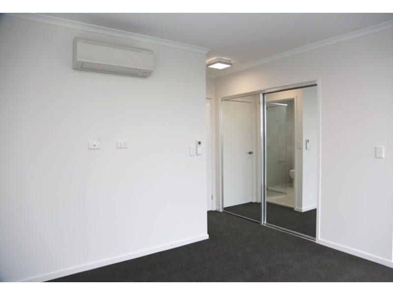 17/8 Finney Road, Indooroopilly QLD 4068