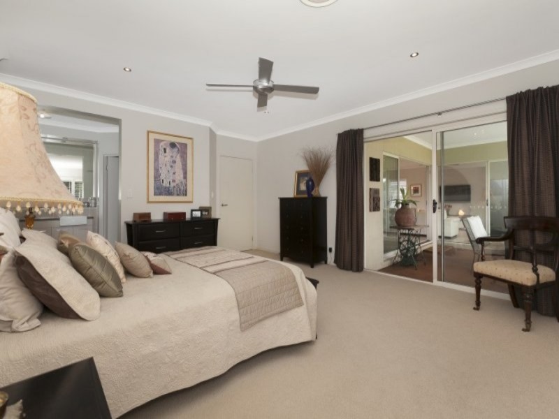 12 Paperbark Circuit, Moggill QLD 4070