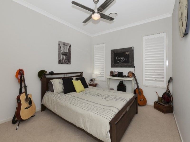 12 Paperbark Circuit, Moggill QLD 4070