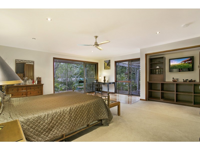 75 Sugars Road, Bellbowrie QLD 4070