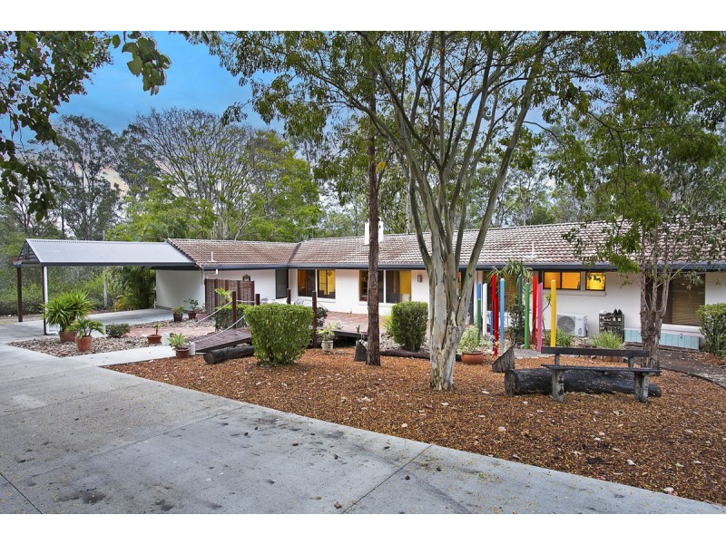 75 Sugars Road, Bellbowrie QLD 4070