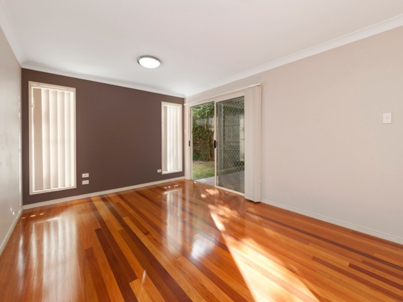 11 Kate Street, Indooroopilly QLD 4068