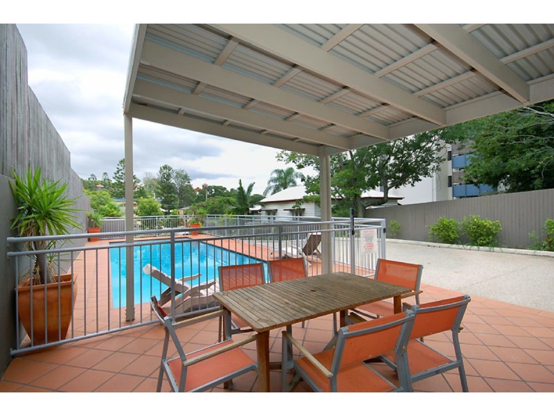 9/36 Holland Street, Toowong QLD 4066