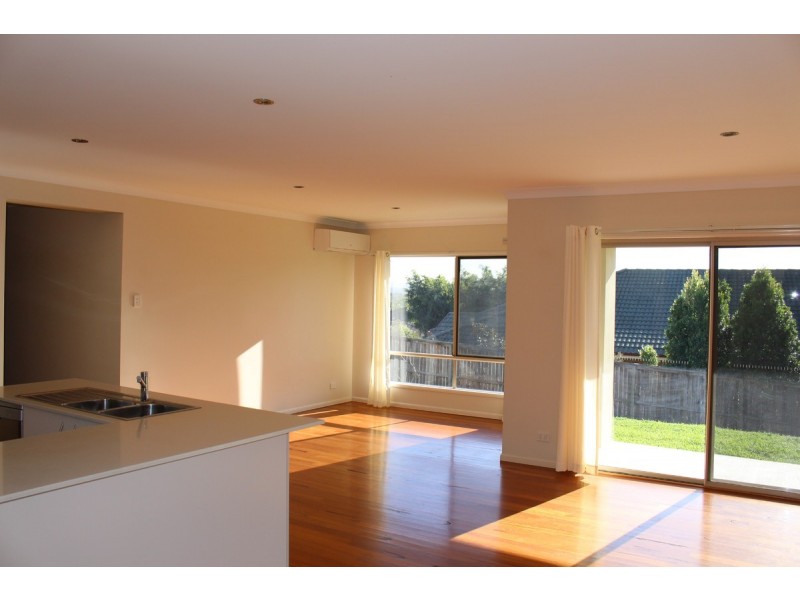 205 Gibson Crescent, Bellbowrie QLD 4070