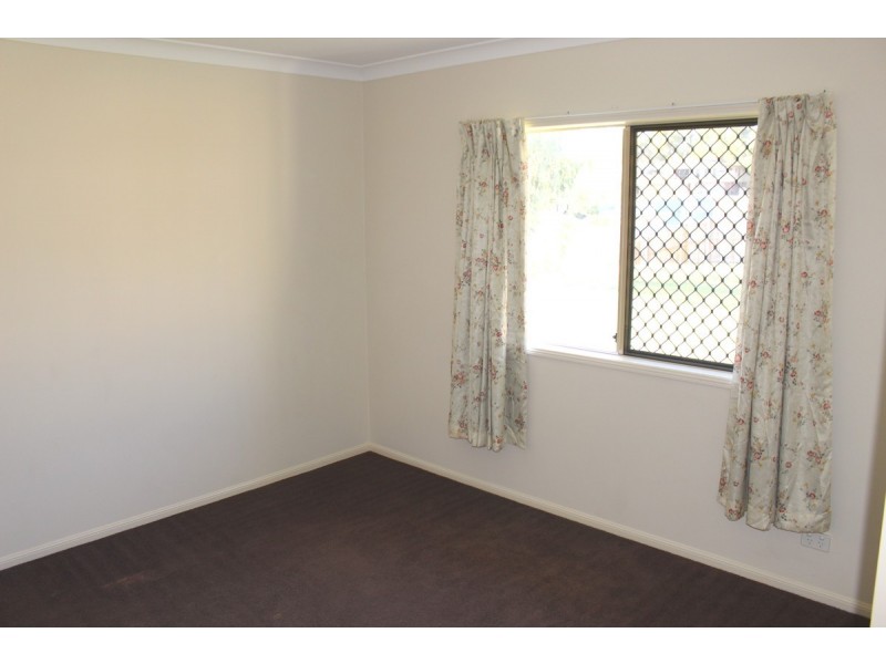 205 Gibson Crescent, Bellbowrie QLD 4070