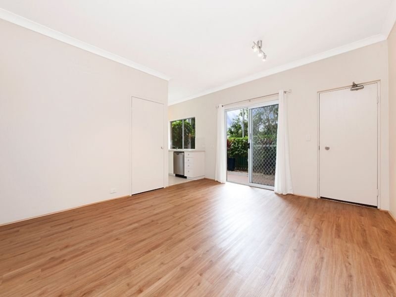 1/15 Whitmore Street, Taringa QLD 4068