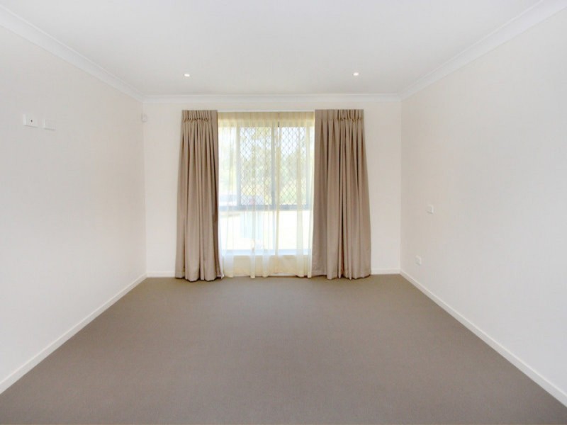 32 Chapman Place, Oxley QLD 4075