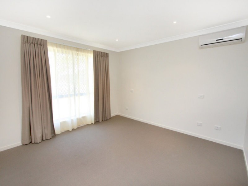 32 Chapman Place, Oxley QLD 4075