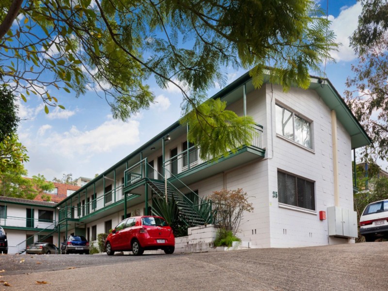 5/25 Sir Fred Schonell Drive, St Lucia QLD 4067