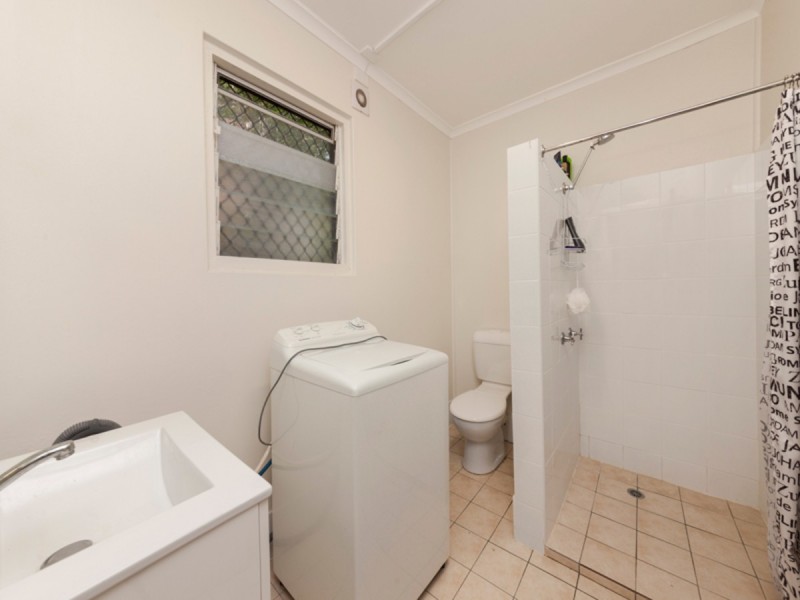 5/25 Sir Fred Schonell Drive, St Lucia QLD 4067