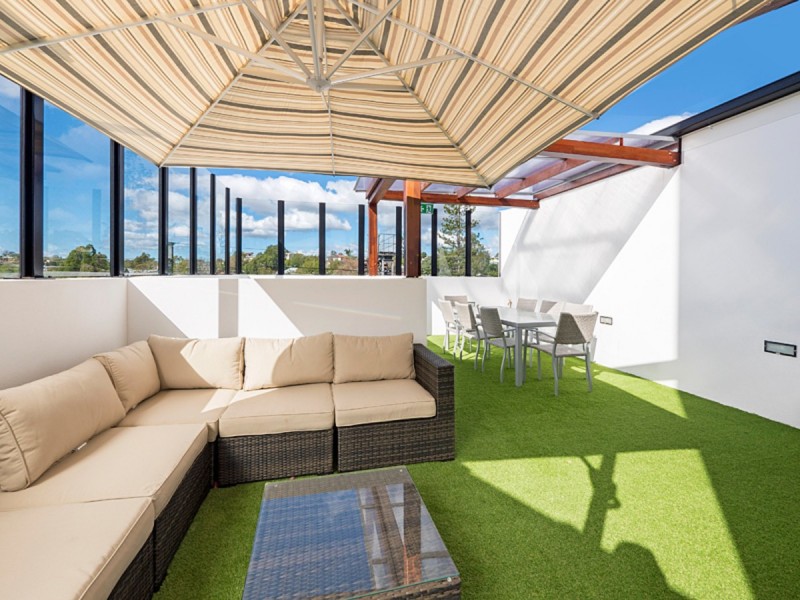 10/1-3 Harrys Road, Taringa QLD 4068