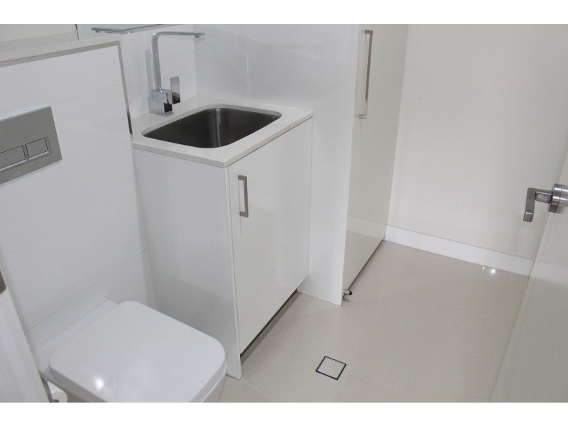 1/68 Benson Street, Toowong QLD 4066