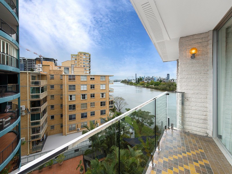 21/26 Brisbane Street, Toowong QLD 4066