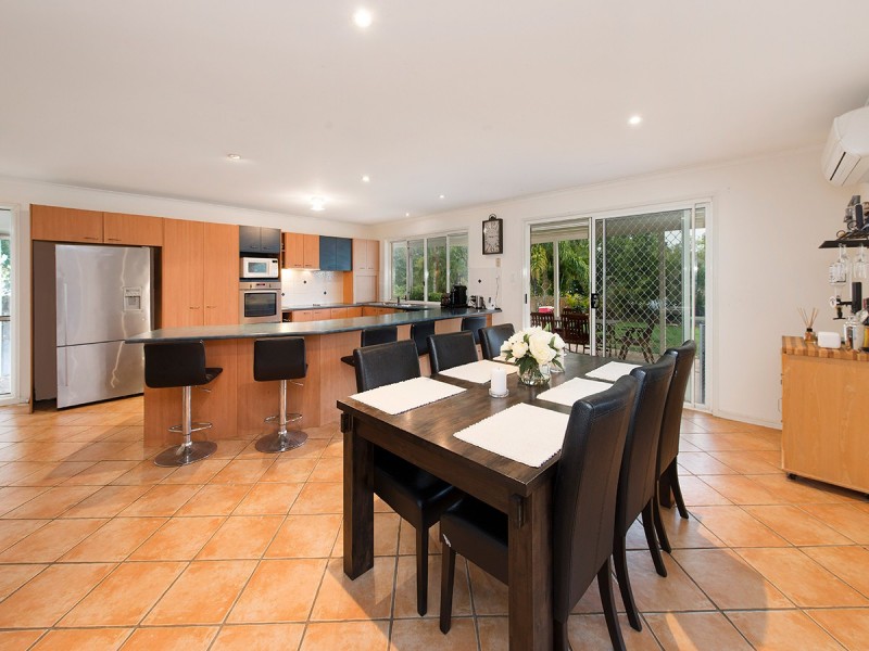 36A Church Road, Bellbowrie QLD 4070