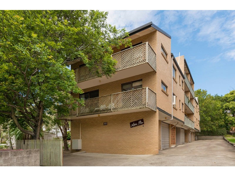 1/10 Alpha Street, Taringa QLD 4068