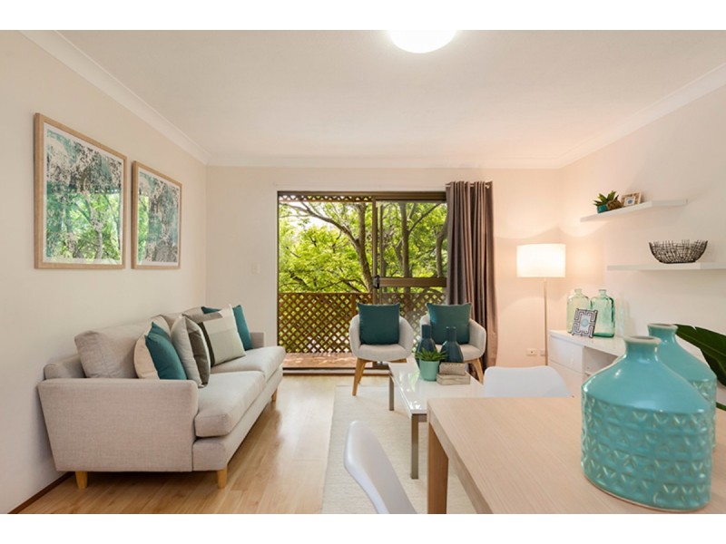 1/10 Alpha Street, Taringa QLD 4068