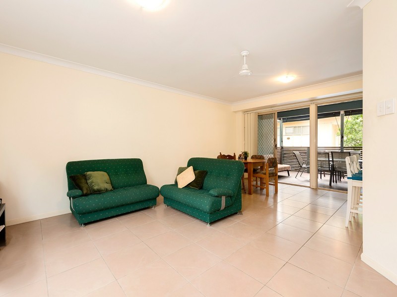 2/43-45 Bellevue Terrace, St Lucia QLD 4067