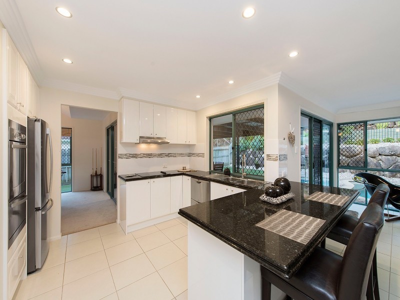 15 Cowrie Parade, Albany Creek QLD 4035