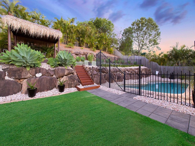 15 Cowrie Parade, Albany Creek QLD 4035