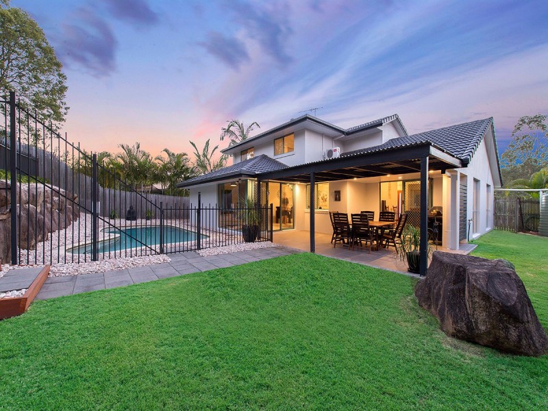 15 Cowrie Parade, Albany Creek QLD 4035