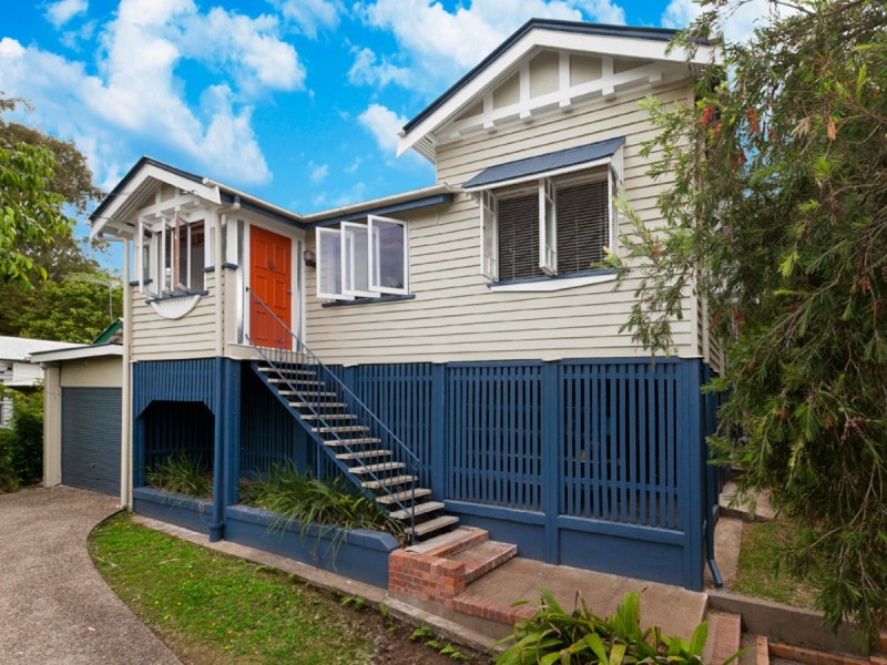 17 Orchard Street, Toowong QLD 4066