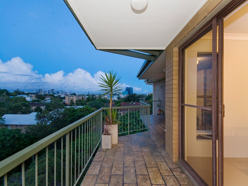 13/115 Sherwood Road, Toowong QLD 4066