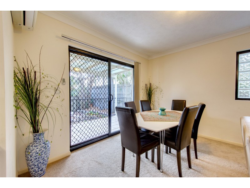 3/75 Clarence Road, Indooroopilly QLD 4068