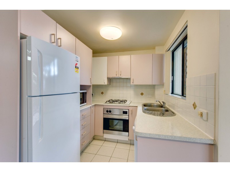 3/75 Clarence Road, Indooroopilly QLD 4068