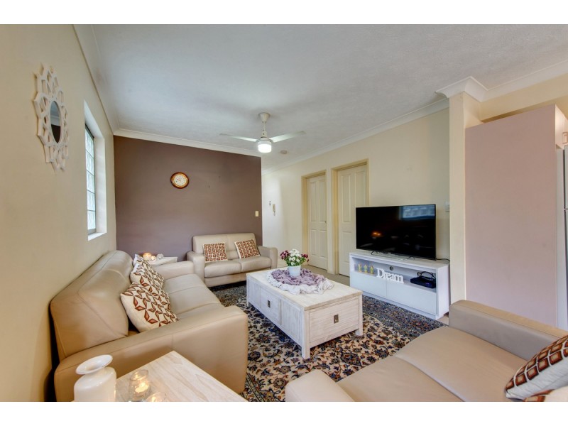 3/75 Clarence Road, Indooroopilly QLD 4068