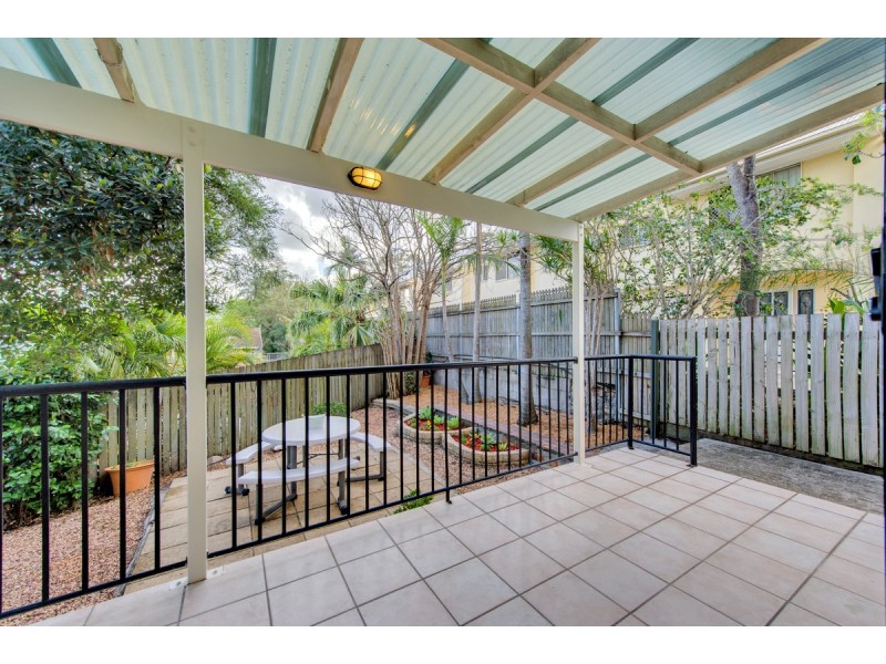3/75 Clarence Road, Indooroopilly QLD 4068