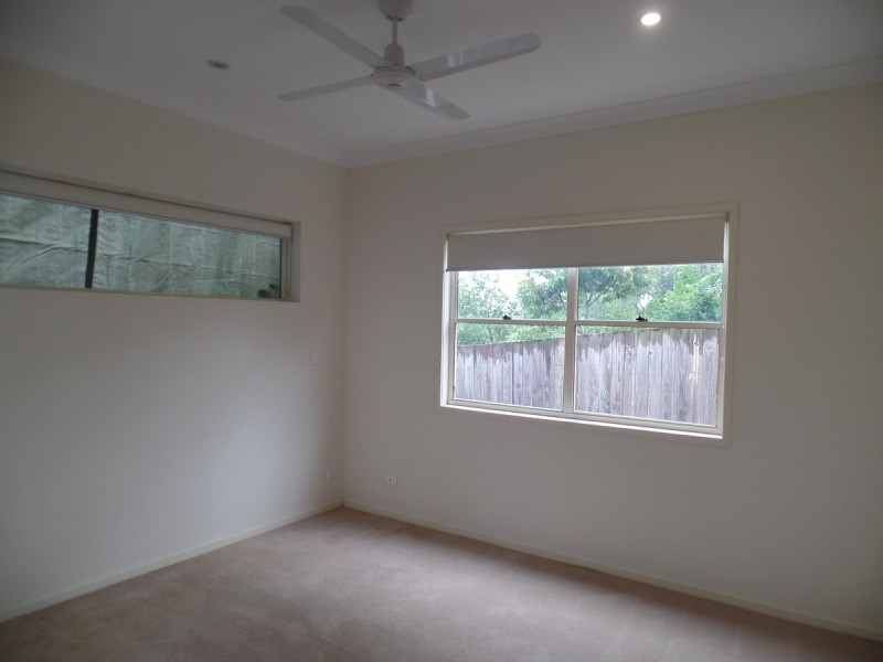 102 Boundary Road, Indooroopilly QLD 4068