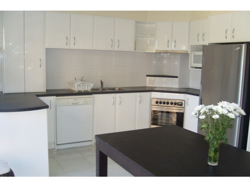 20/58 Sandford Street, St Lucia QLD 4067