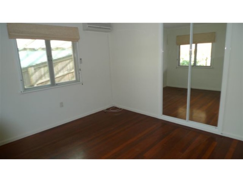 17 Marmion Parade, Taringa QLD 4068