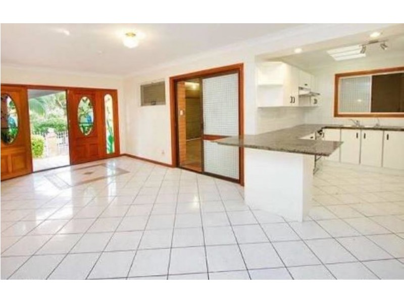 17 Marmion Parade, Taringa QLD 4068