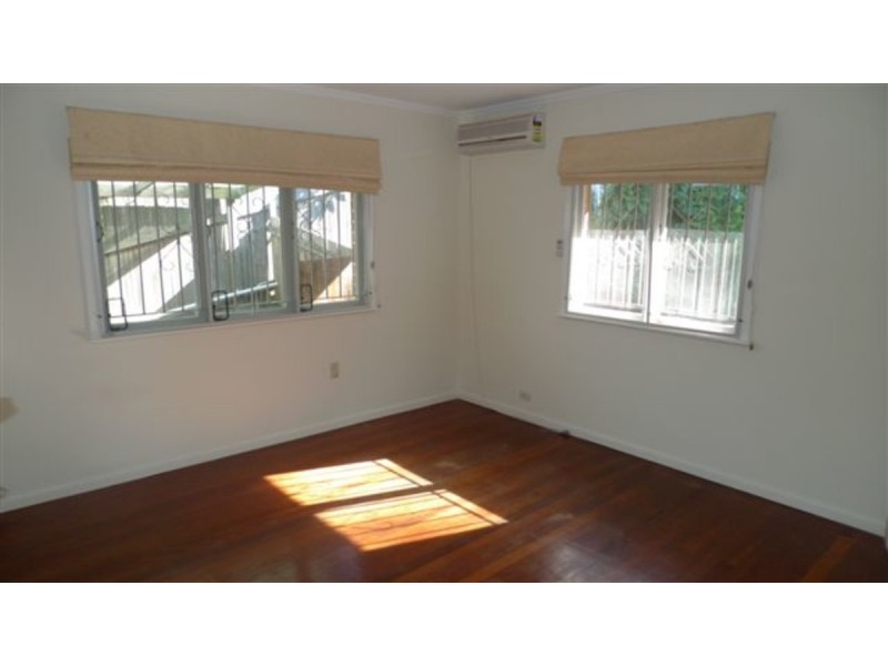 17 Marmion Parade, Taringa QLD 4068