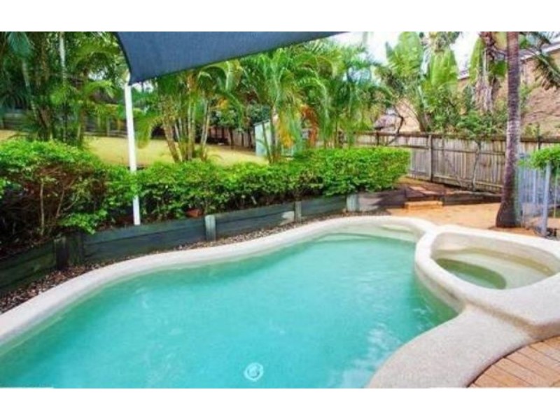 17 Marmion Parade, Taringa QLD 4068