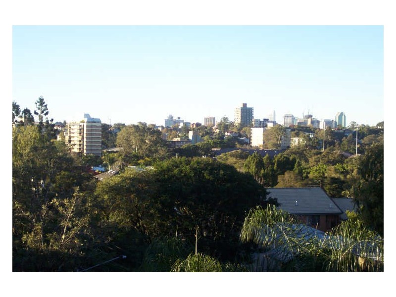 8/77 Warren Street, St Lucia QLD 4067