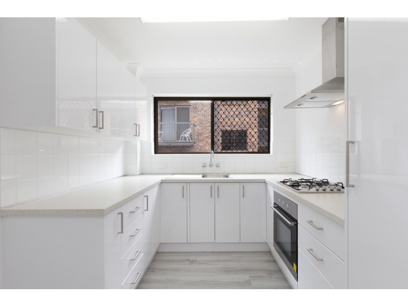 1/18 Foxton Street, Indooroopilly QLD 4068