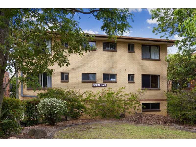 1/18 Foxton Street, Indooroopilly QLD 4068