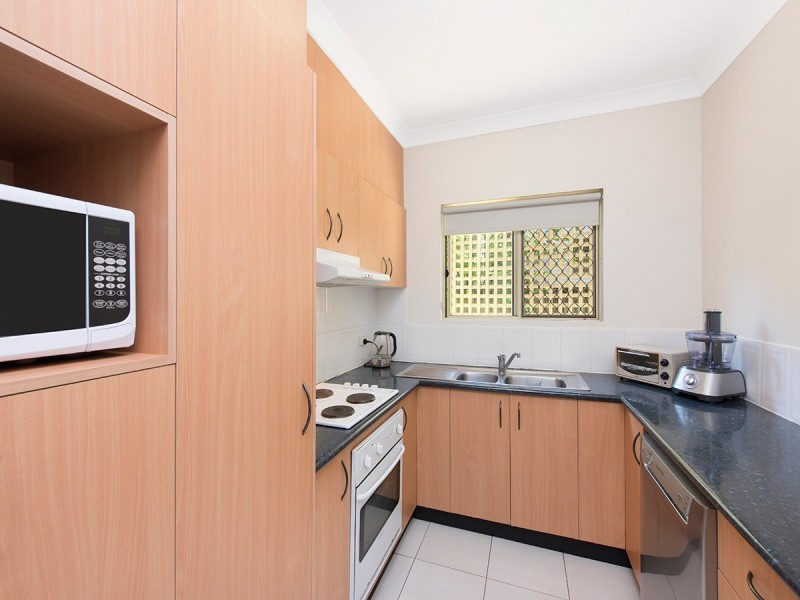 1/58 Mitre Street, St Lucia QLD 4067